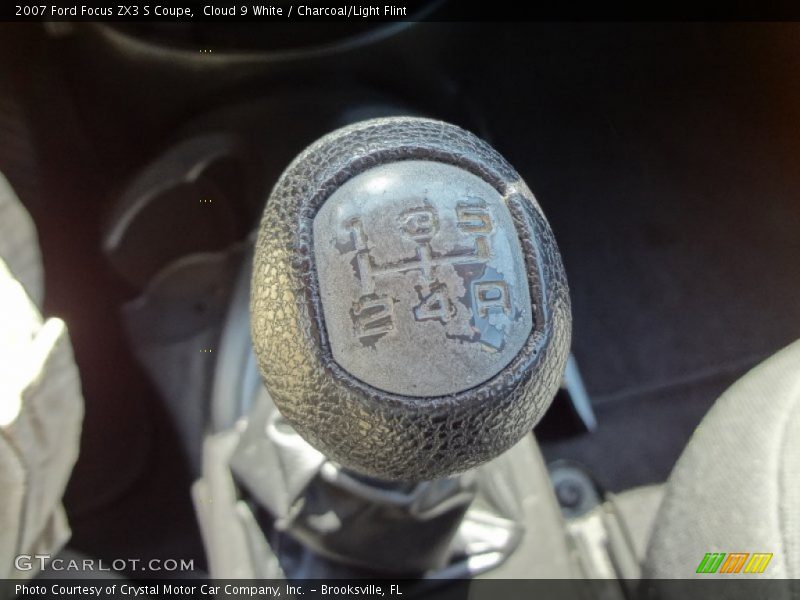 Cloud 9 White / Charcoal/Light Flint 2007 Ford Focus ZX3 S Coupe