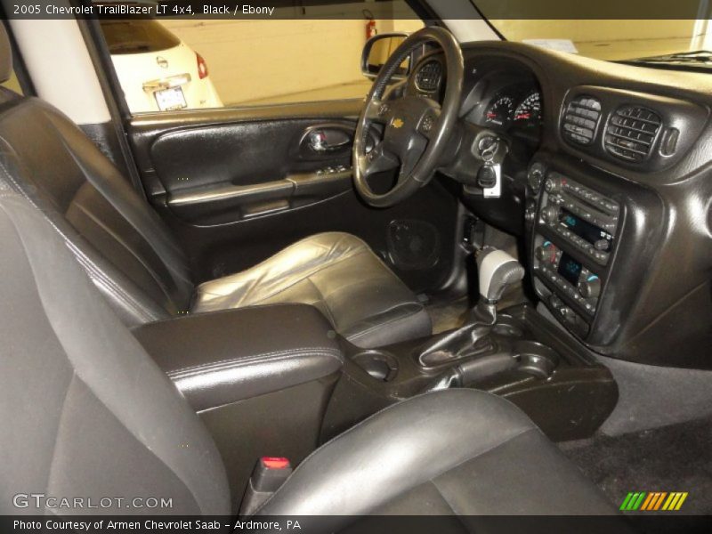 Black / Ebony 2005 Chevrolet TrailBlazer LT 4x4