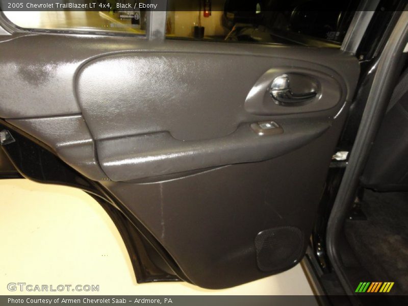 Black / Ebony 2005 Chevrolet TrailBlazer LT 4x4