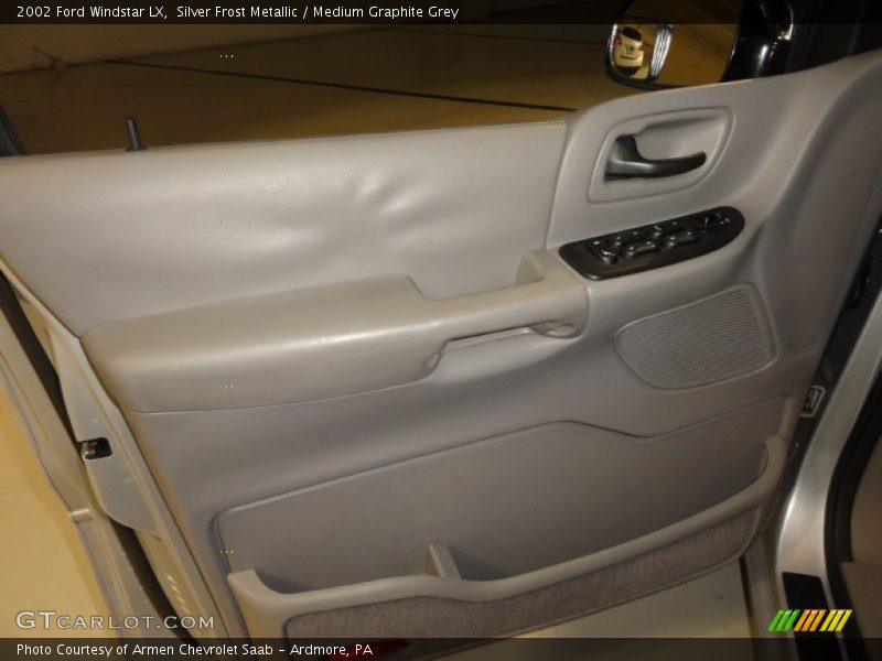 Silver Frost Metallic / Medium Graphite Grey 2002 Ford Windstar LX