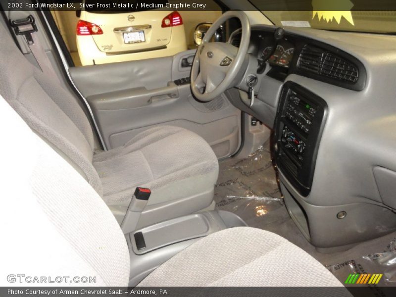 Silver Frost Metallic / Medium Graphite Grey 2002 Ford Windstar LX