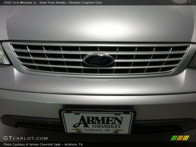 Silver Frost Metallic / Medium Graphite Grey 2002 Ford Windstar LX