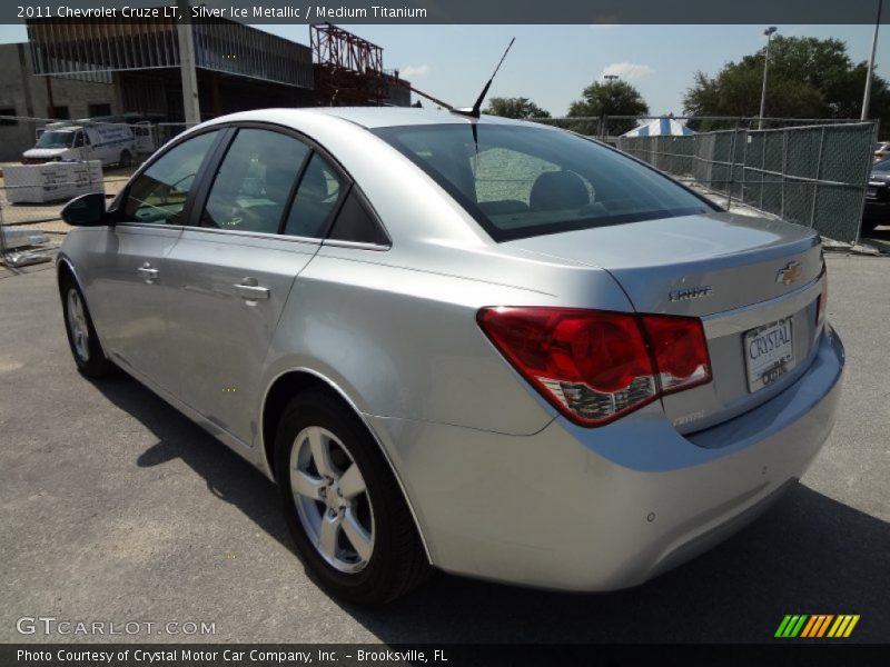 Silver Ice Metallic / Medium Titanium 2011 Chevrolet Cruze LT