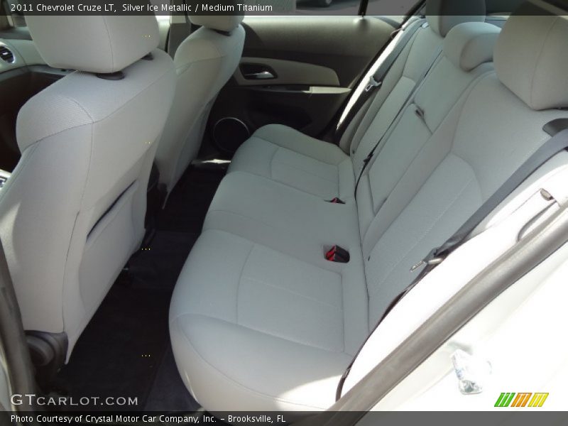 Silver Ice Metallic / Medium Titanium 2011 Chevrolet Cruze LT