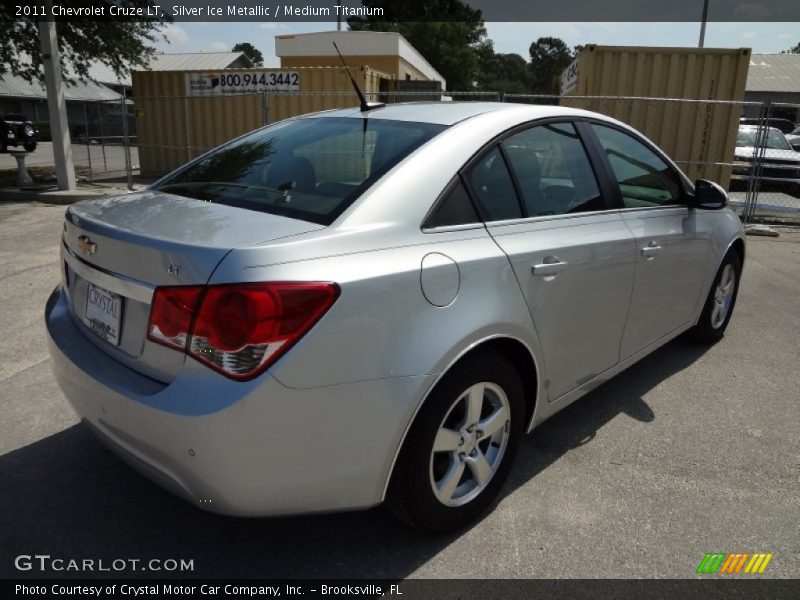 Silver Ice Metallic / Medium Titanium 2011 Chevrolet Cruze LT