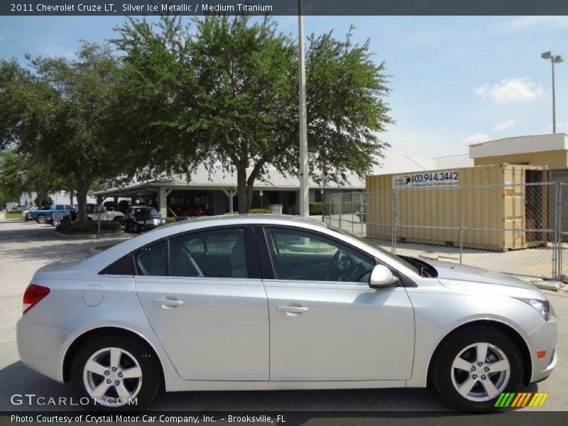 Silver Ice Metallic / Medium Titanium 2011 Chevrolet Cruze LT