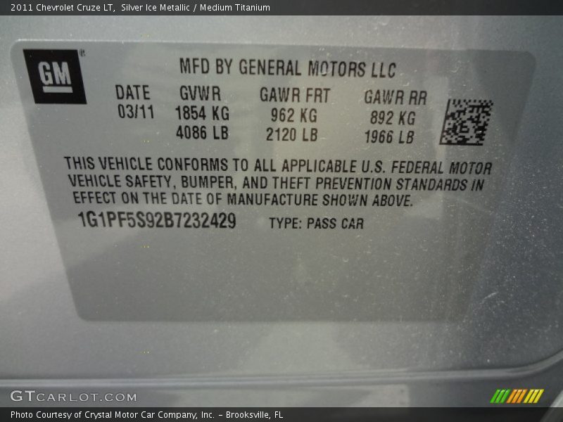 Silver Ice Metallic / Medium Titanium 2011 Chevrolet Cruze LT
