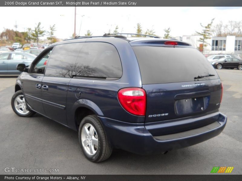 Midnight Blue Pearl / Medium Slate Gray 2006 Dodge Grand Caravan SXT