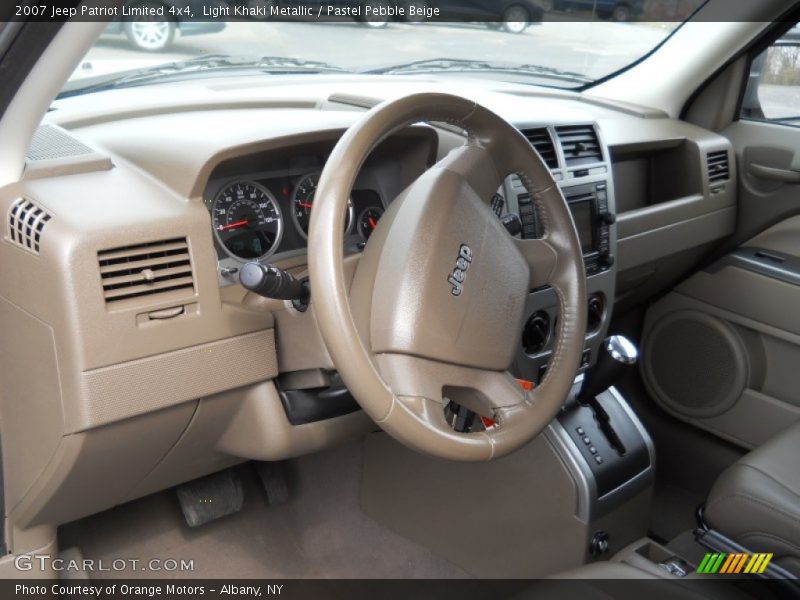 Light Khaki Metallic / Pastel Pebble Beige 2007 Jeep Patriot Limited 4x4