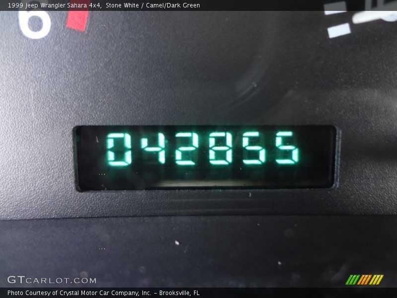 Stone White / Camel/Dark Green 1999 Jeep Wrangler Sahara 4x4