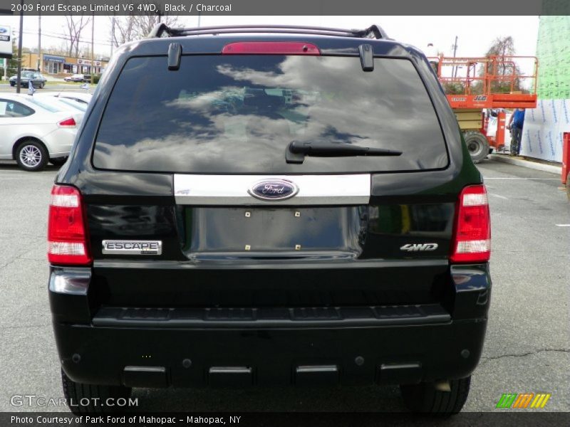 Black / Charcoal 2009 Ford Escape Limited V6 4WD