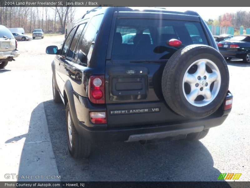 Java Black / Black 2004 Land Rover Freelander SE