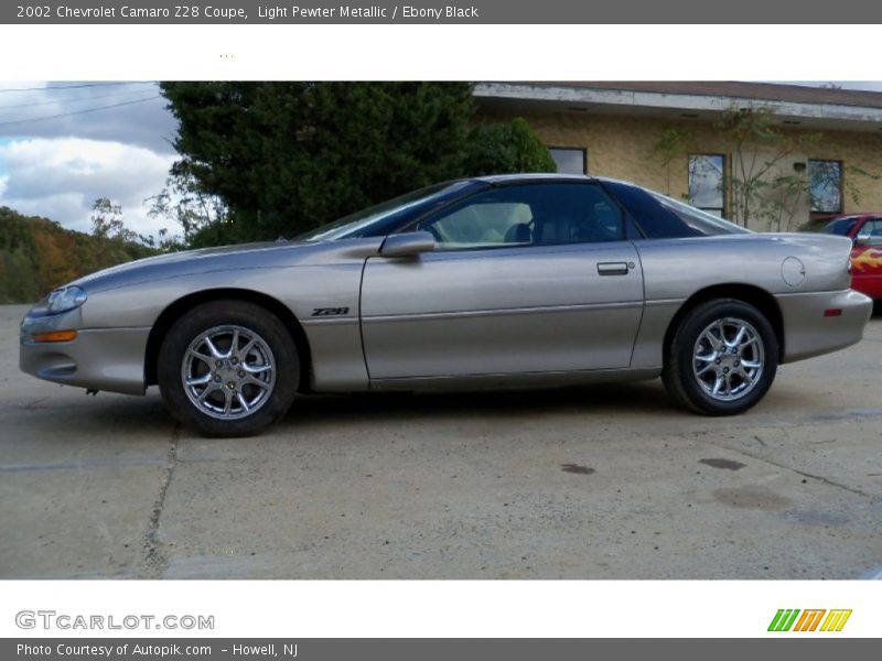 Light Pewter Metallic / Ebony Black 2002 Chevrolet Camaro Z28 Coupe