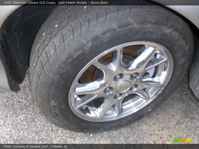 Light Pewter Metallic / Ebony Black 2002 Chevrolet Camaro Z28 Coupe