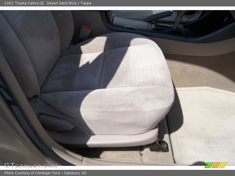 Desert Sand Mica / Taupe 2002 Toyota Camry LE