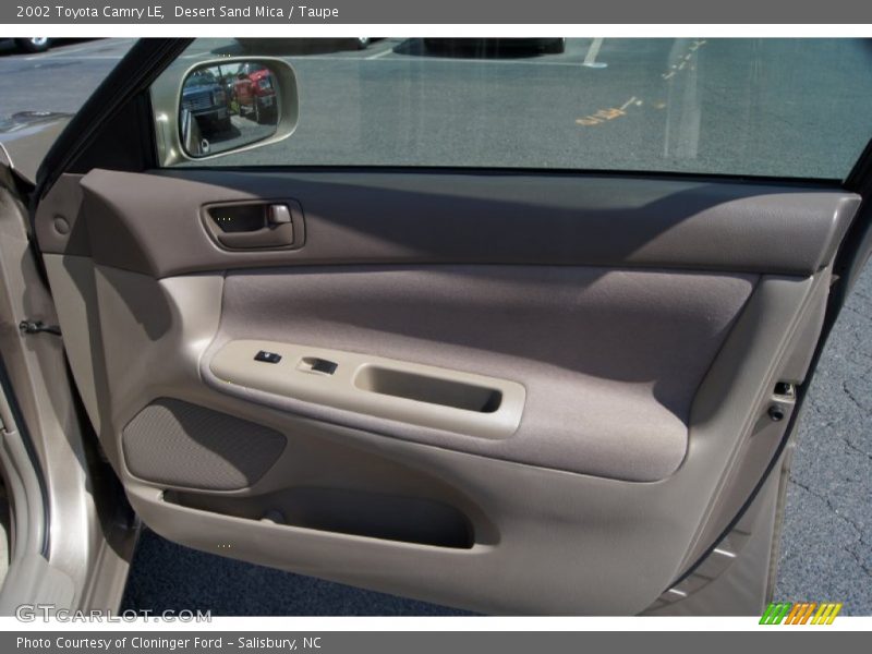 Desert Sand Mica / Taupe 2002 Toyota Camry LE
