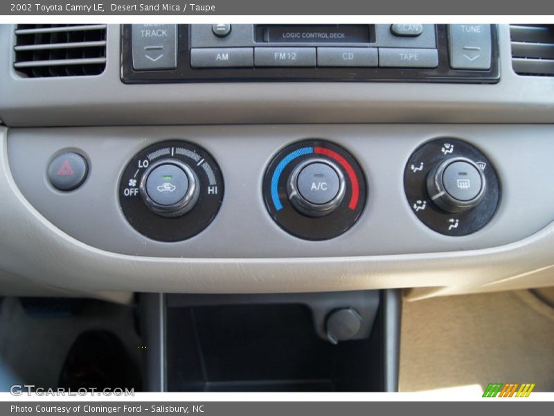 Desert Sand Mica / Taupe 2002 Toyota Camry LE