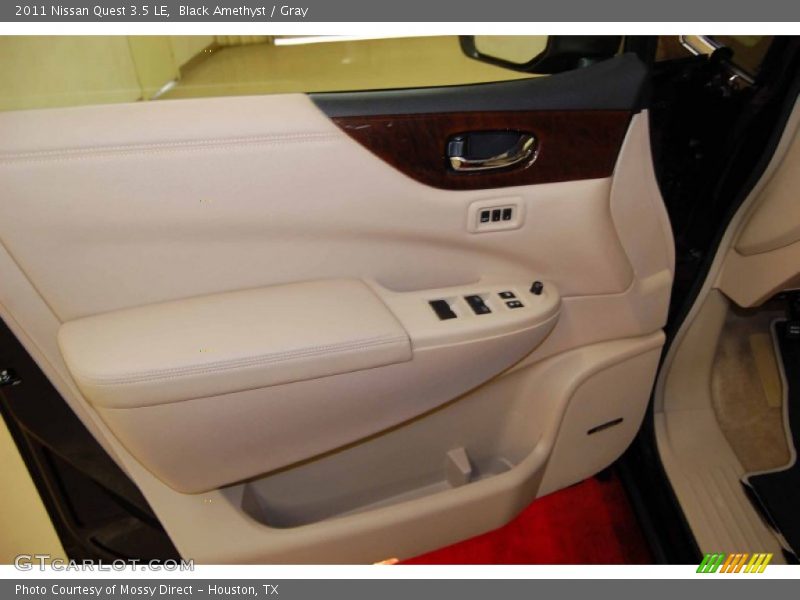 Black Amethyst / Gray 2011 Nissan Quest 3.5 LE