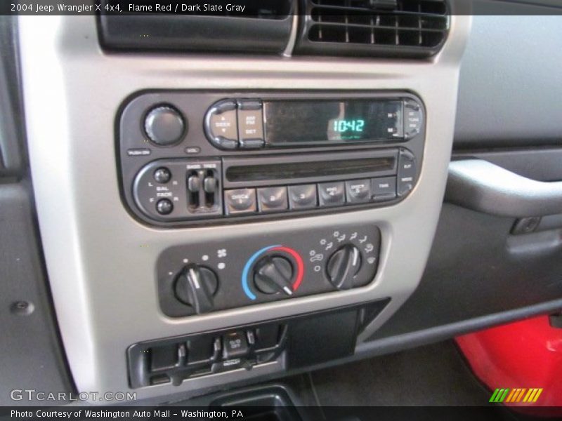 Flame Red / Dark Slate Gray 2004 Jeep Wrangler X 4x4