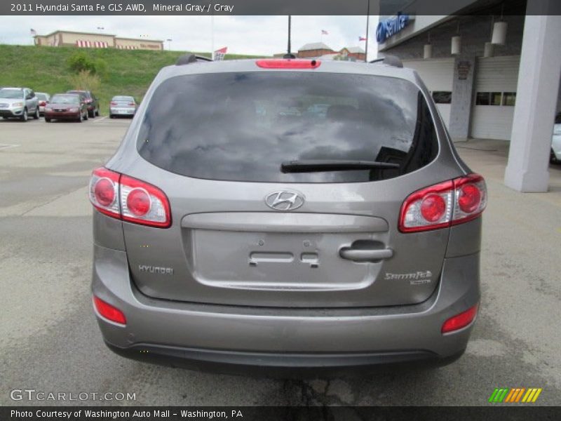 Mineral Gray / Gray 2011 Hyundai Santa Fe GLS AWD