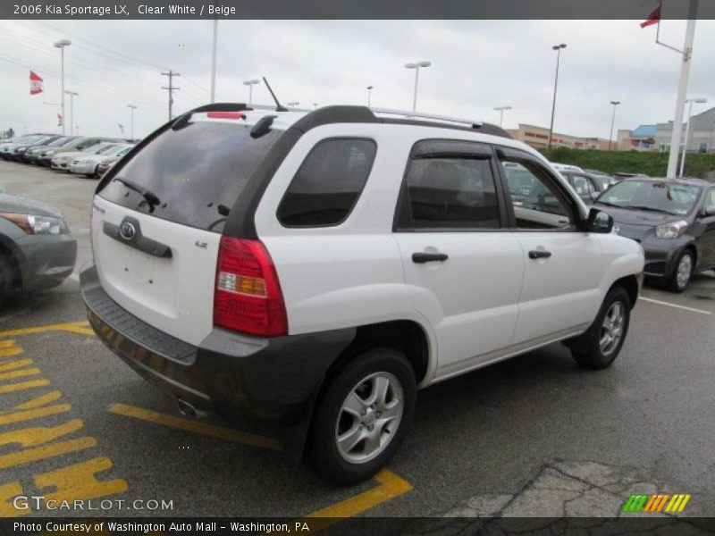 Clear White / Beige 2006 Kia Sportage LX