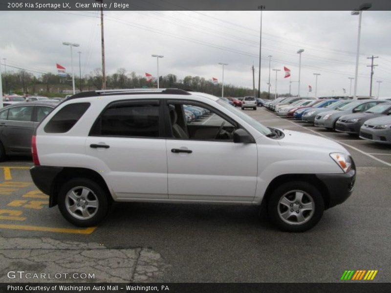 Clear White / Beige 2006 Kia Sportage LX