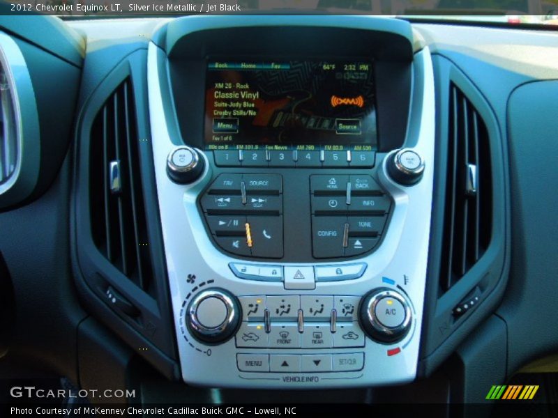Silver Ice Metallic / Jet Black 2012 Chevrolet Equinox LT