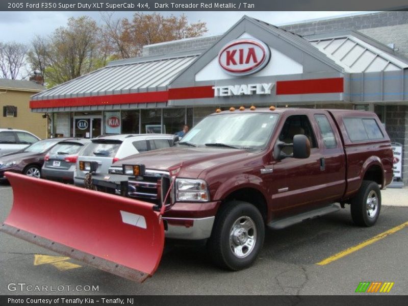 Dark Toreador Red Metallic / Tan 2005 Ford F350 Super Duty XLT SuperCab 4x4