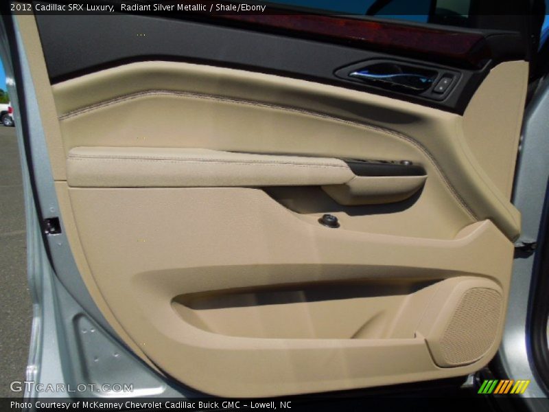 Radiant Silver Metallic / Shale/Ebony 2012 Cadillac SRX Luxury