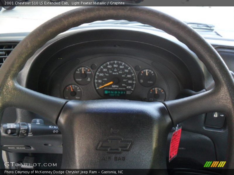 Light Pewter Metallic / Graphite 2001 Chevrolet S10 LS Extended Cab