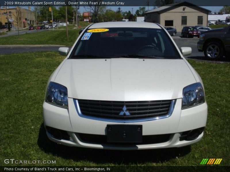 Dover White Pearl / Medium Gray 2009 Mitsubishi Galant Sport Edition