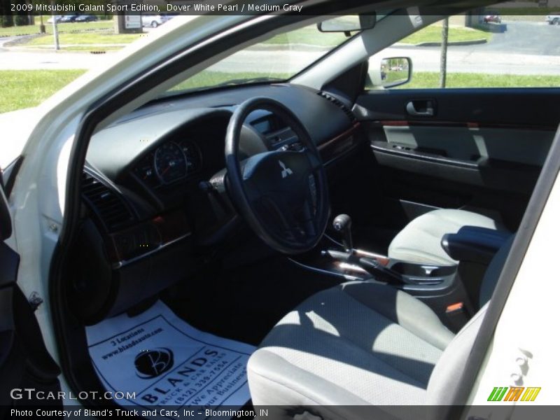 Dover White Pearl / Medium Gray 2009 Mitsubishi Galant Sport Edition