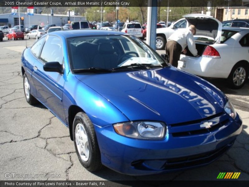 Arrival Blue Metallic / Graphite Gray 2005 Chevrolet Cavalier Coupe