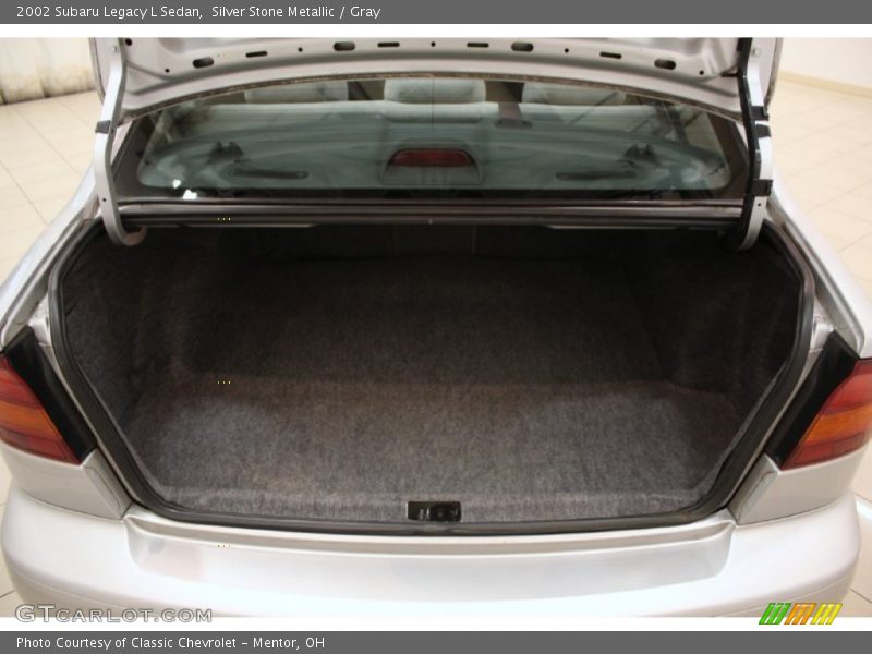 2002 Legacy L Sedan Trunk