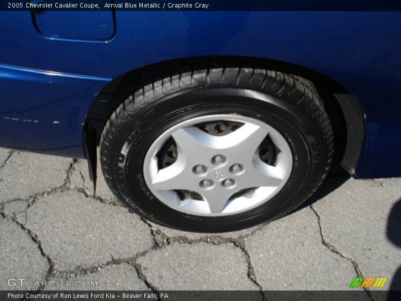 Arrival Blue Metallic / Graphite Gray 2005 Chevrolet Cavalier Coupe