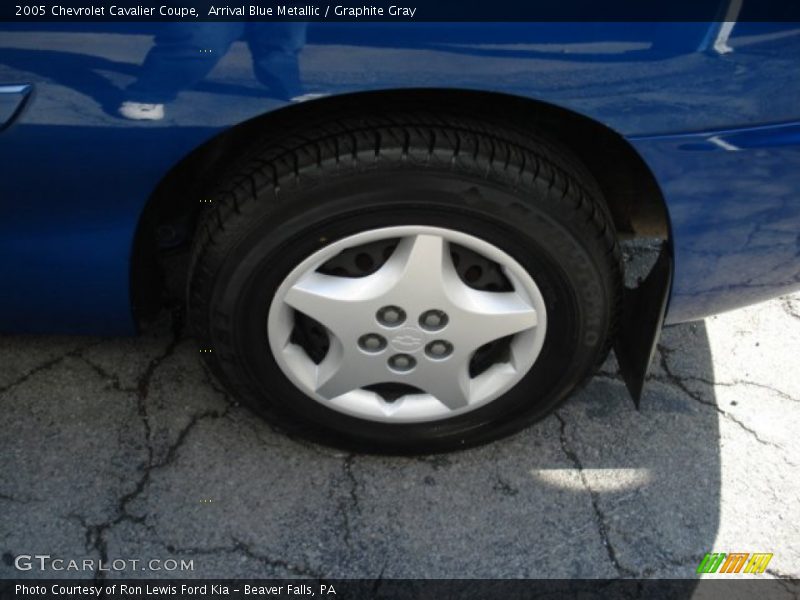 Arrival Blue Metallic / Graphite Gray 2005 Chevrolet Cavalier Coupe