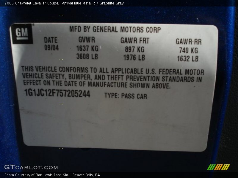 Arrival Blue Metallic / Graphite Gray 2005 Chevrolet Cavalier Coupe