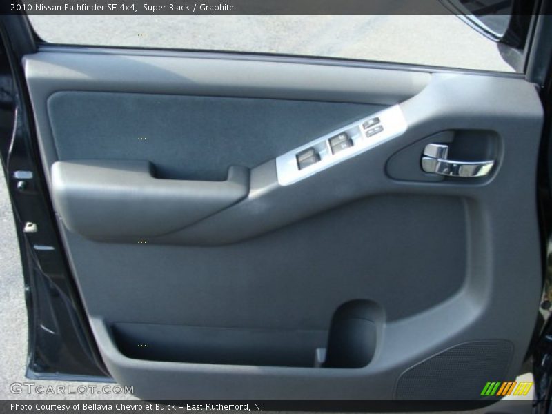 Super Black / Graphite 2010 Nissan Pathfinder SE 4x4