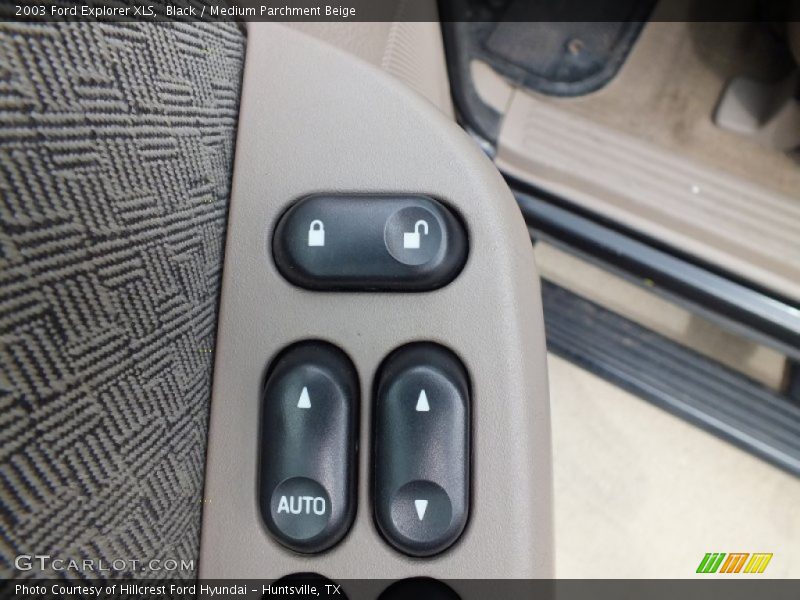 Black / Medium Parchment Beige 2003 Ford Explorer XLS