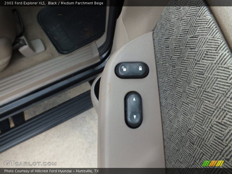 Black / Medium Parchment Beige 2003 Ford Explorer XLS