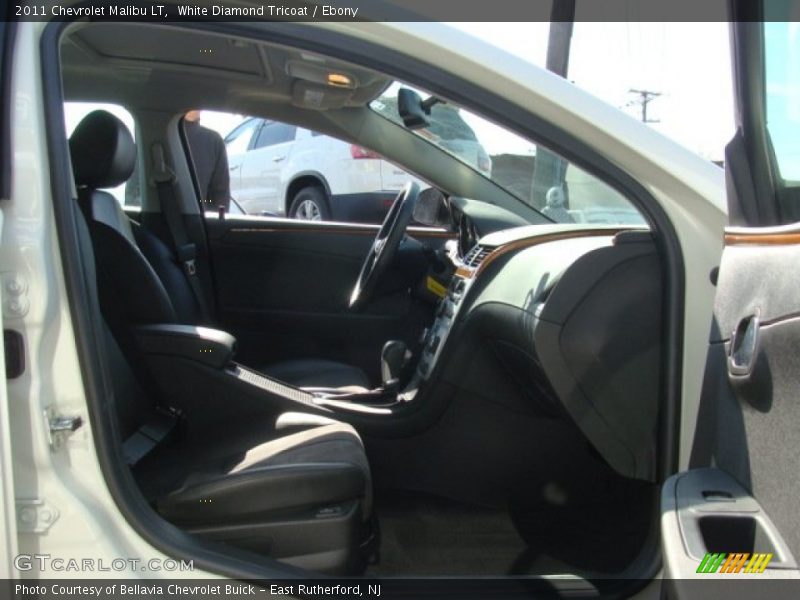 White Diamond Tricoat / Ebony 2011 Chevrolet Malibu LT
