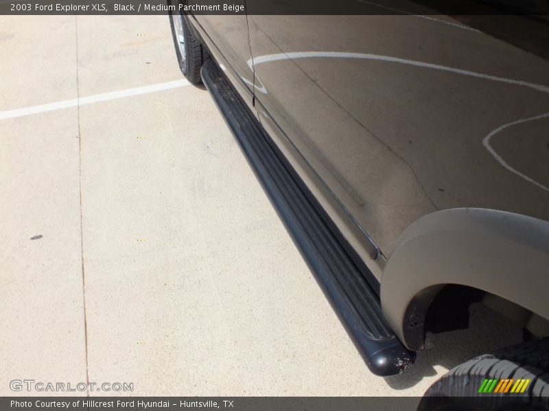 Black / Medium Parchment Beige 2003 Ford Explorer XLS