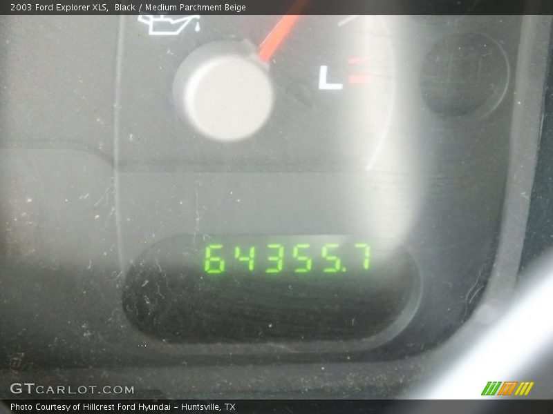 Black / Medium Parchment Beige 2003 Ford Explorer XLS