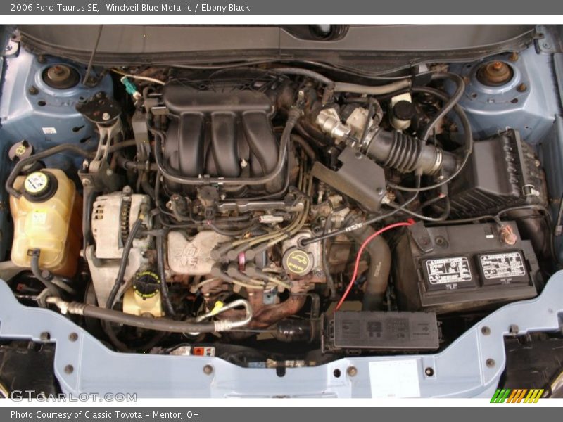 Windveil Blue Metallic / Ebony Black 2006 Ford Taurus SE