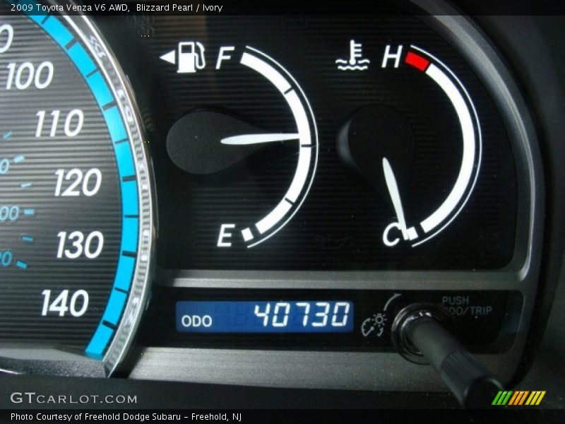 Blizzard Pearl / Ivory 2009 Toyota Venza V6 AWD