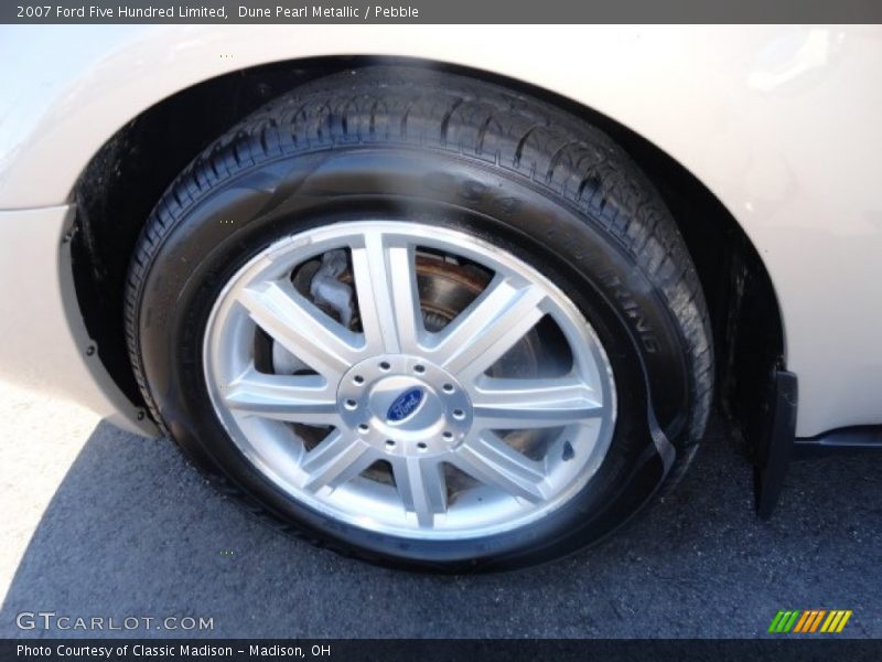 Dune Pearl Metallic / Pebble 2007 Ford Five Hundred Limited