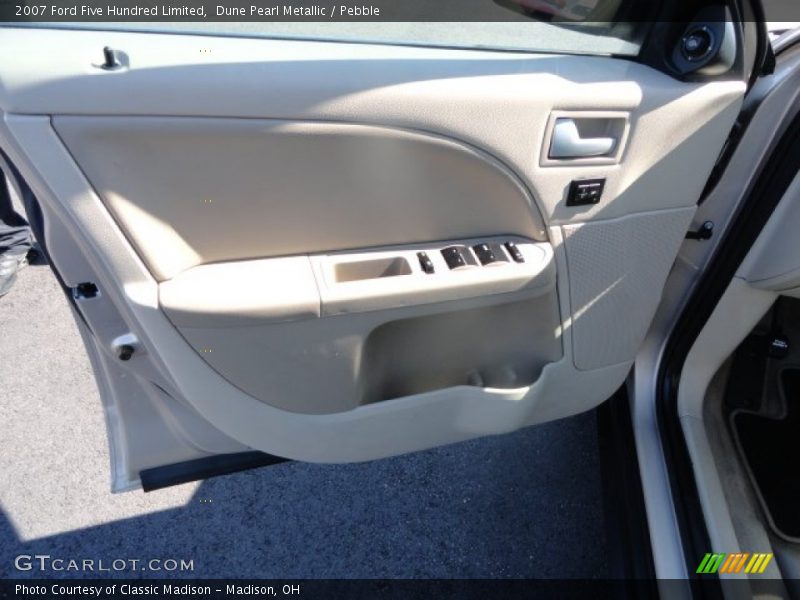 Dune Pearl Metallic / Pebble 2007 Ford Five Hundred Limited