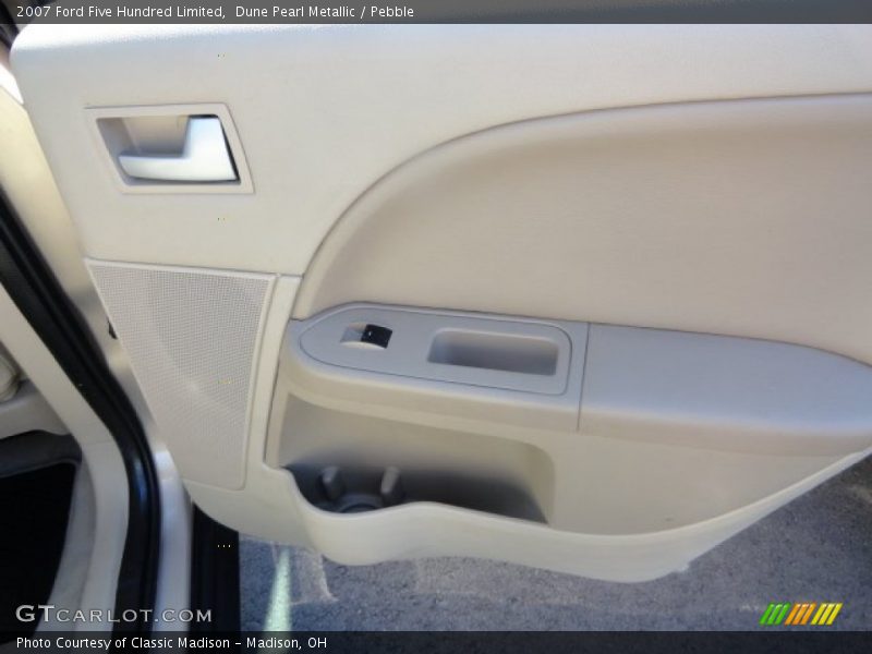 Dune Pearl Metallic / Pebble 2007 Ford Five Hundred Limited