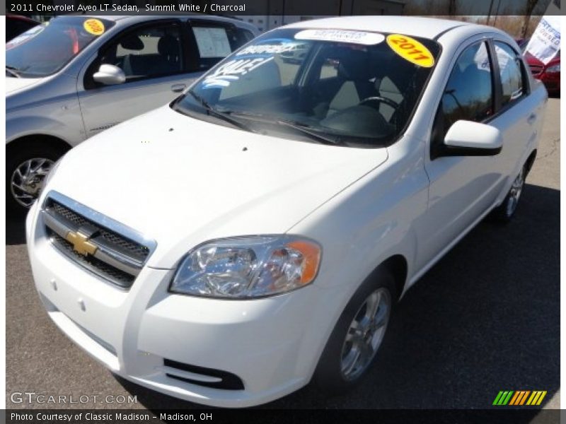 Summit White / Charcoal 2011 Chevrolet Aveo LT Sedan