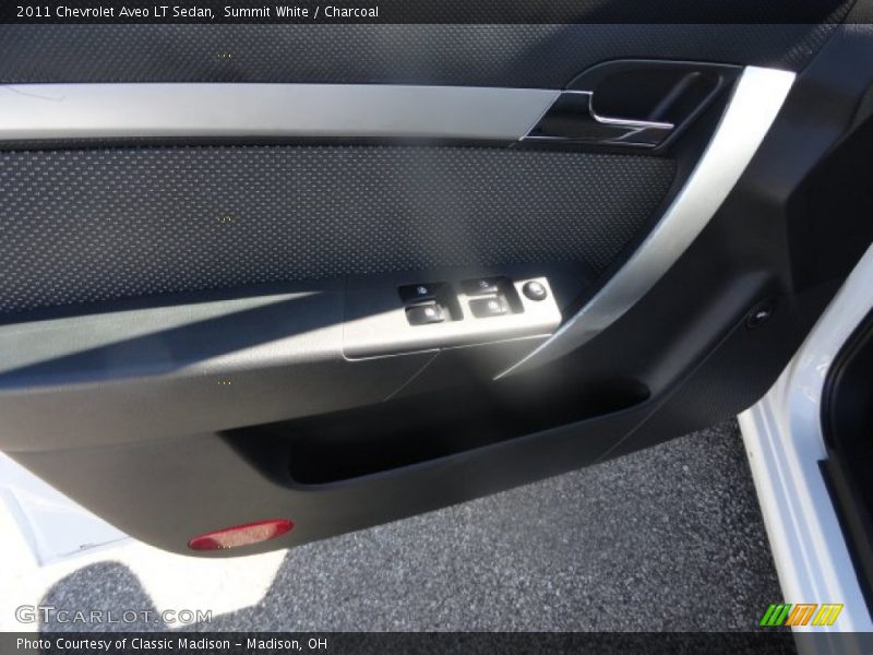 Summit White / Charcoal 2011 Chevrolet Aveo LT Sedan
